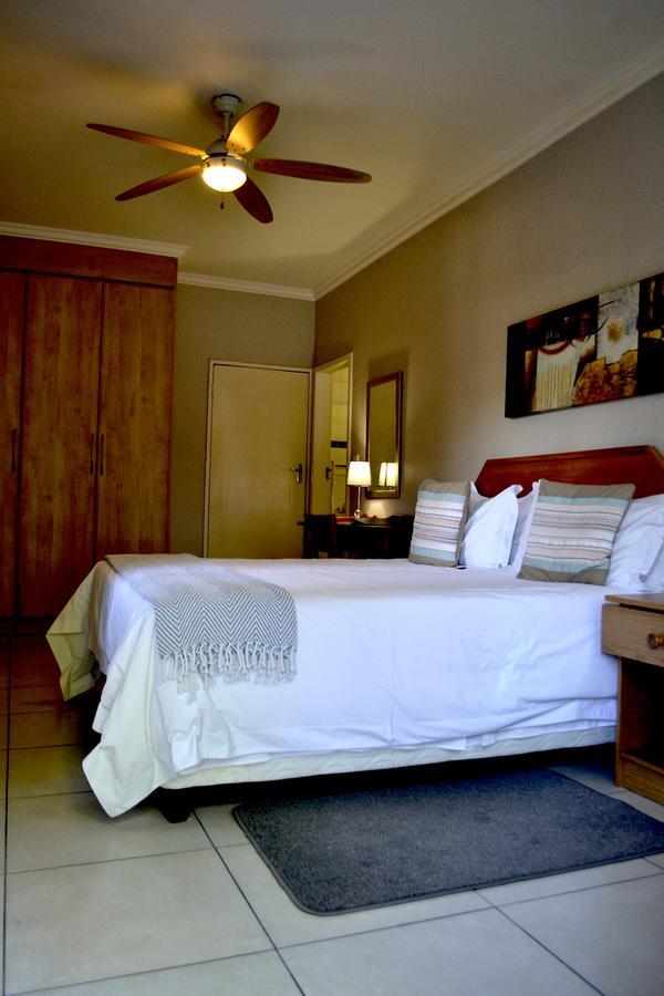 The Bedford View Guest House Germiston Buitenkant foto