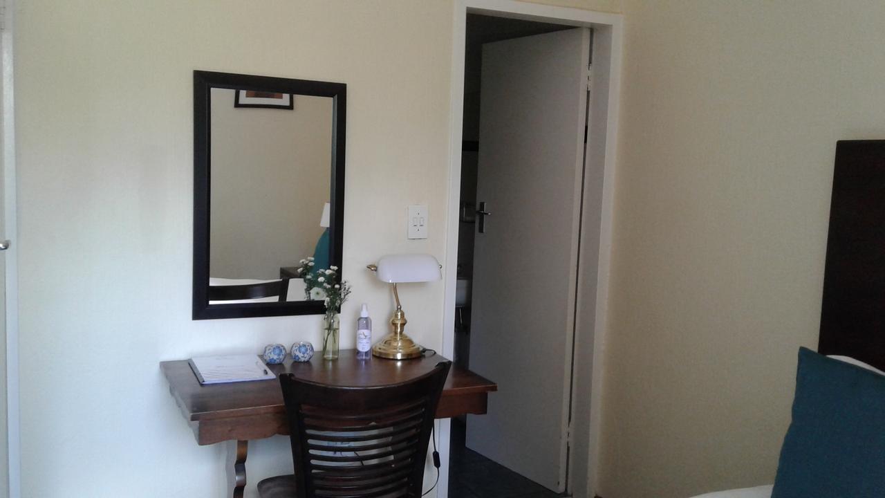 The Bedford View Guest House Germiston Buitenkant foto