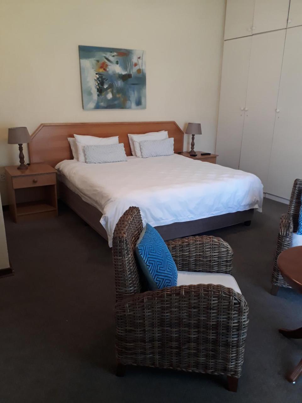 The Bedford View Guest House Germiston Buitenkant foto